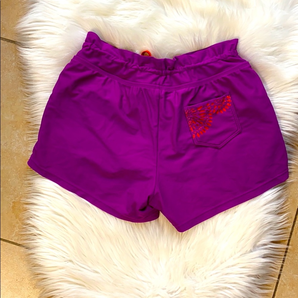 ATHLETA Women’s running shorts